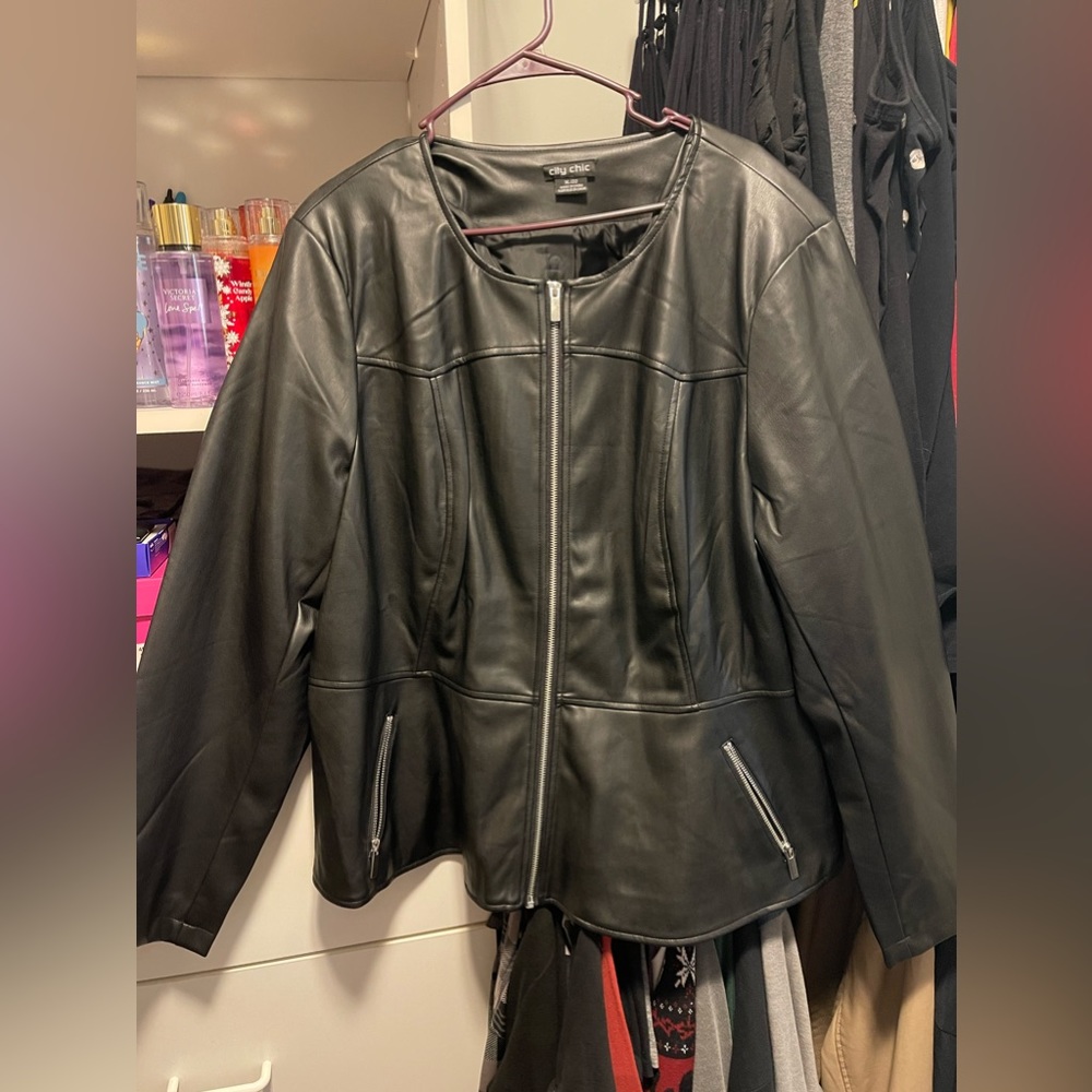 City Chic Size 22 Faux Leather Maeve Fit & Flare Jacket (Black)